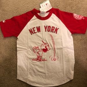 Snoopy NY Yankee Official Shirt ⚾️
